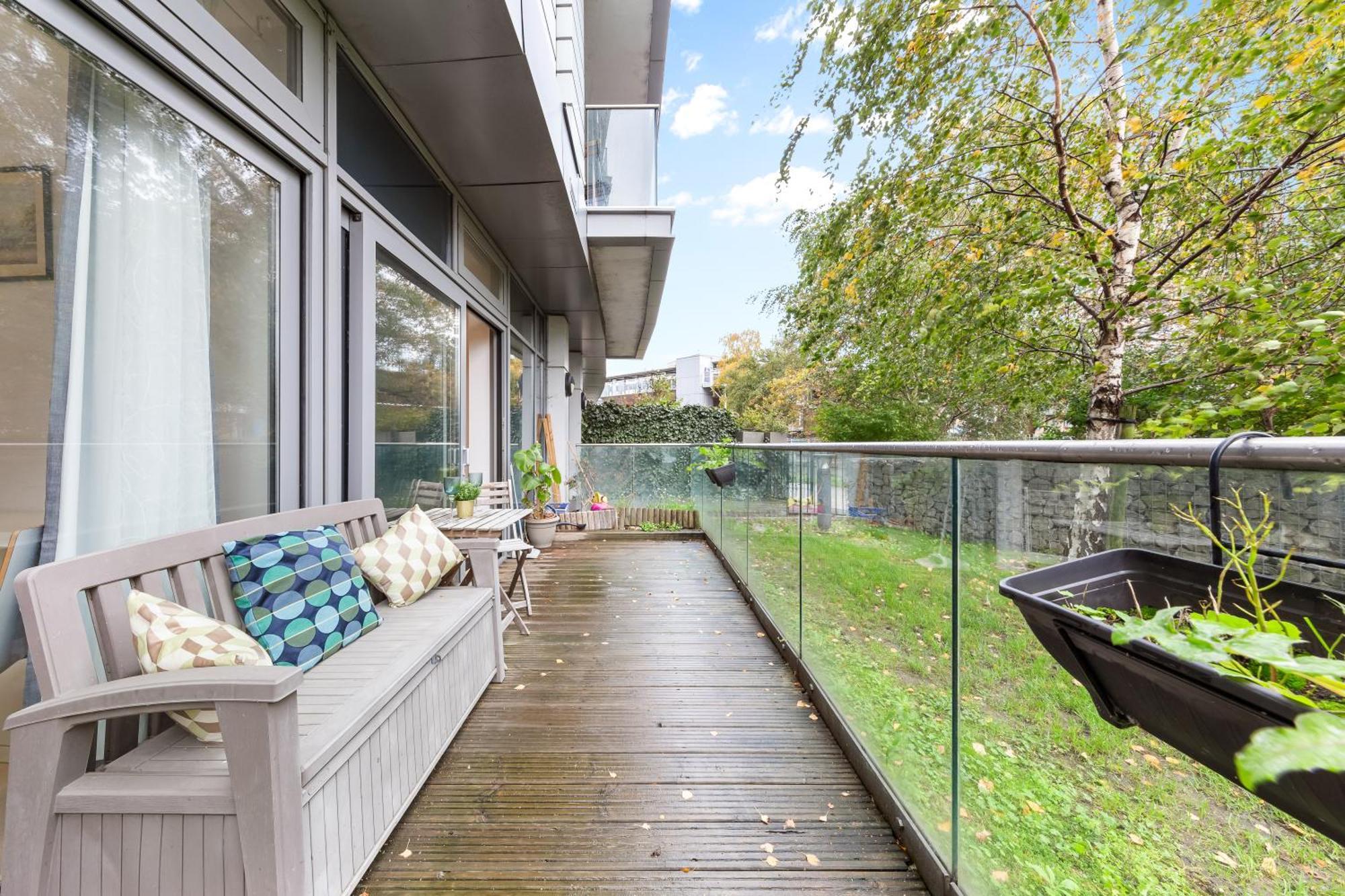 Trendy 2 Bed Flat In Greenwich With Car Parking Londra Exterior foto