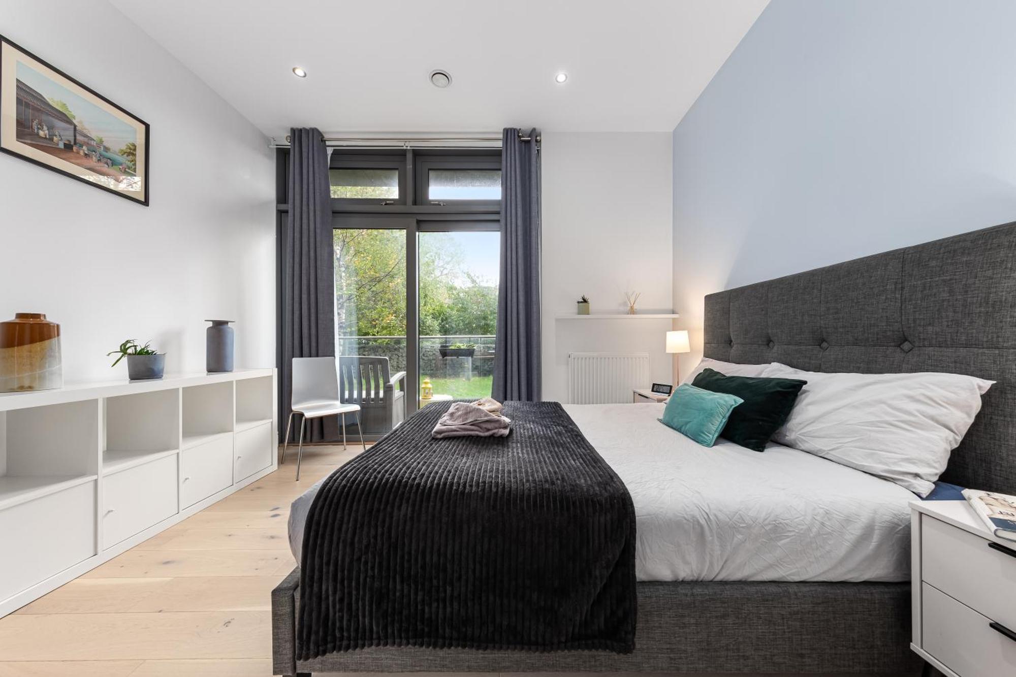 Trendy 2 Bed Flat In Greenwich With Car Parking Londra Exterior foto