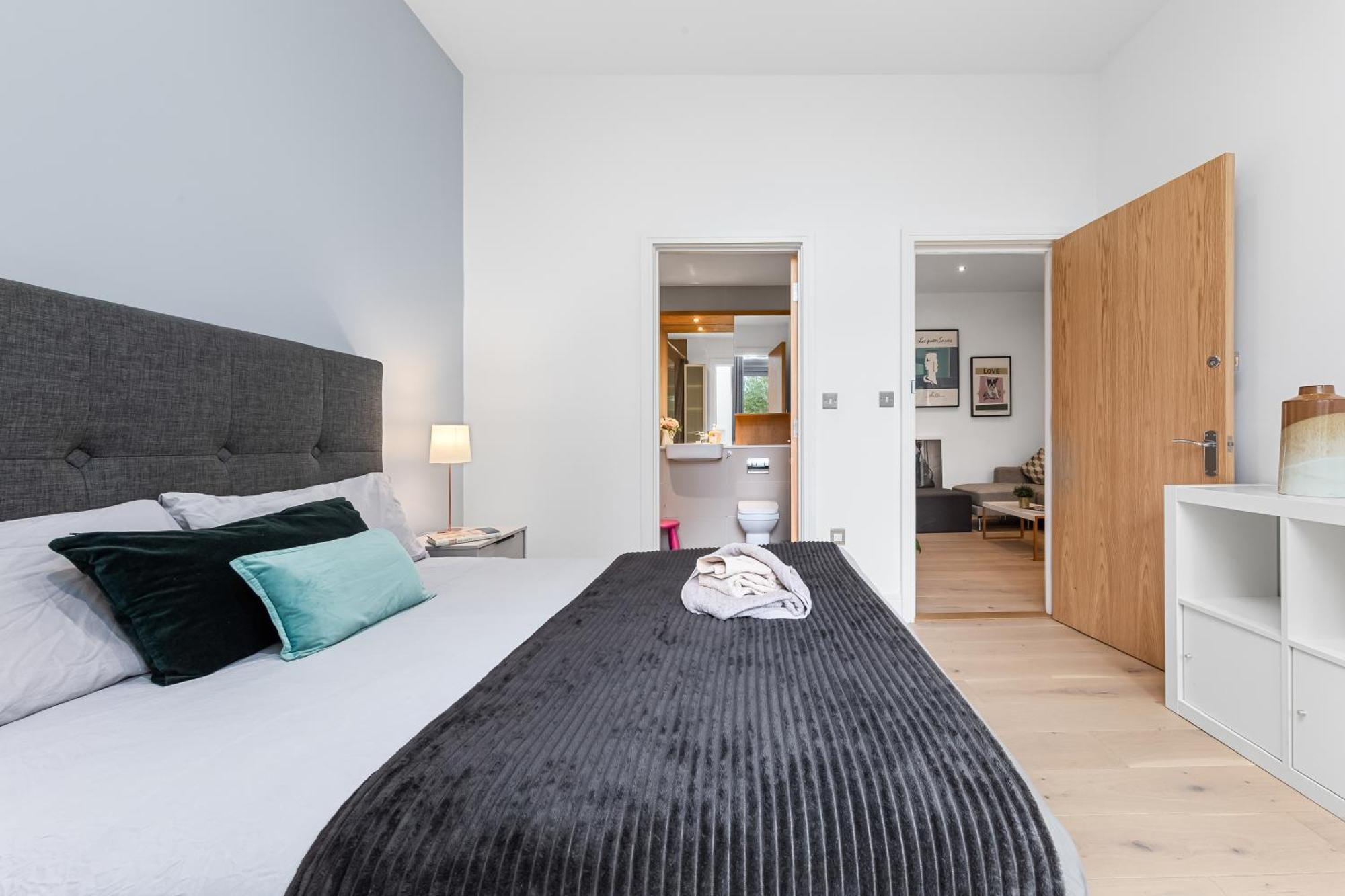 Trendy 2 Bed Flat In Greenwich With Car Parking Londra Exterior foto