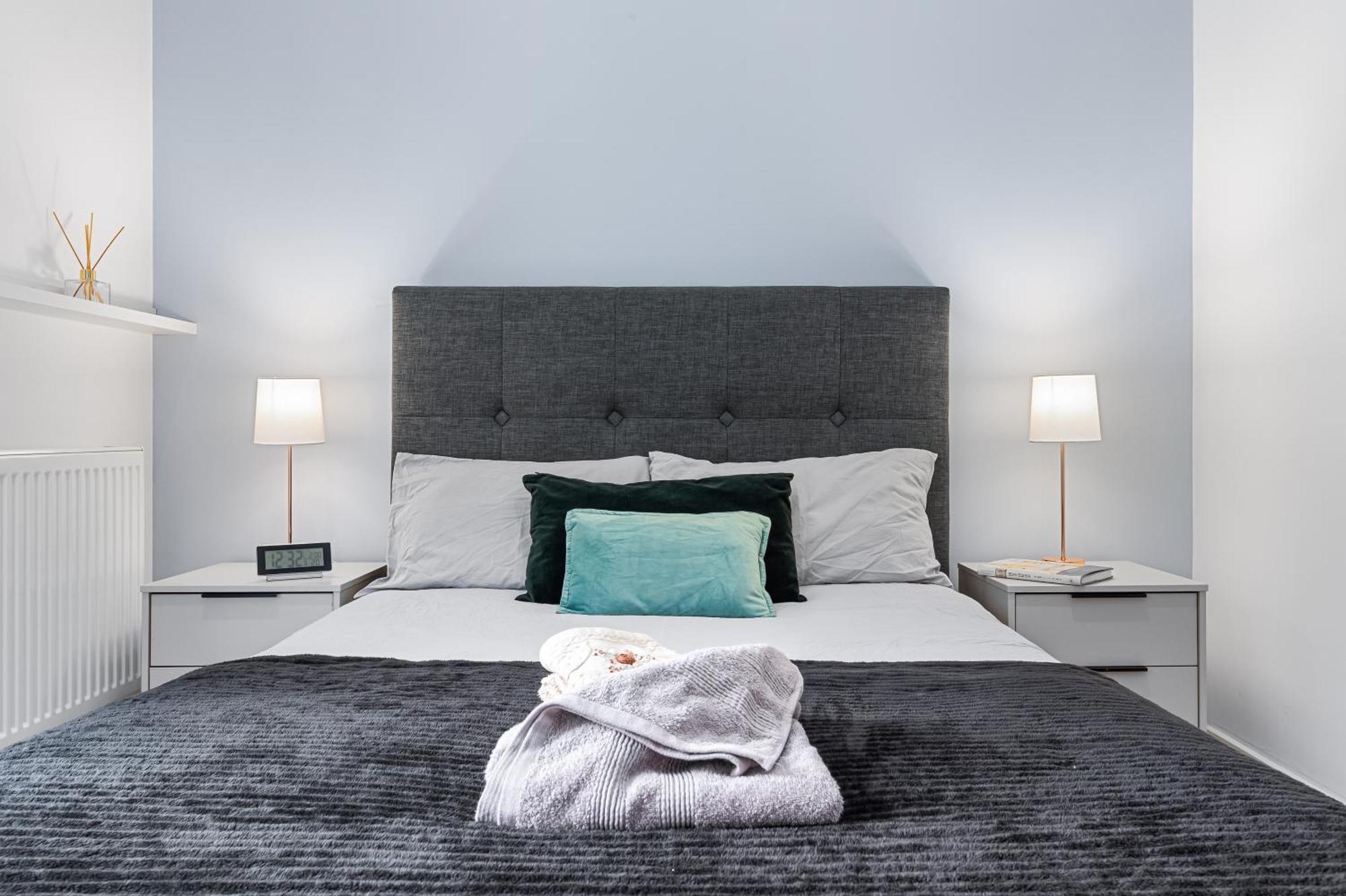 Trendy 2 Bed Flat In Greenwich With Car Parking Londra Exterior foto
